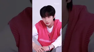 #李宏毅  中秋快樂！🌕