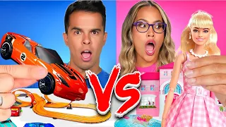 ABRINDO OS BRINQUEDOS MAIS LEGAIS DO MUNDO! - HOT WHEELS VS BARBIE!