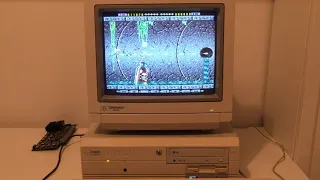 Commodore Amiga 4000 Commodore 1084S Apidya II gameplay