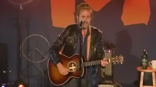 Citizen Cope - Holdin' On (Live in Montréal)