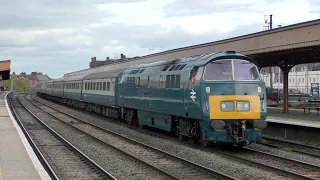 D1015 Western Champion returns with the One Way Wizzo loaded Test Run & hear the mighty Maybach roar