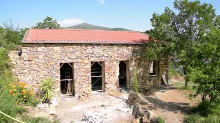 #47 We love it! Second coat of hemp and lime plaster in the rooms - Renovating a ruin in Italy