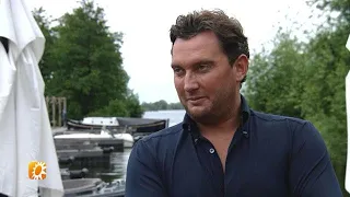 Tino Martin scoort hit dankzij Glen Faria - RTL BOULEVARD