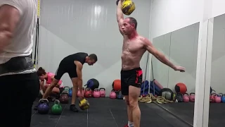 Snatch 16 kg/10 min/277 reps קטלבל