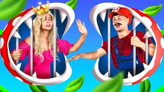 De Mario el feo a la princesa Peach Makeover 🍄💃 | Gadgets ricos VS pobres para transformarse