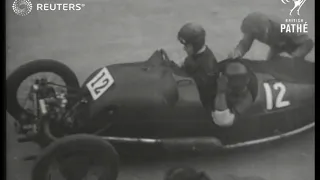 Motorcycle race at Brooklands (1936)