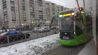 С возвращением 64-й! Трамвай Санкт-Петербурга 8-7**: Stadler B85600M "Чижик" б.013 по №64 (16.12.18)