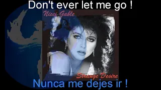 Nicci Gable  -  Strange Desire - (Spanish Translation - México)