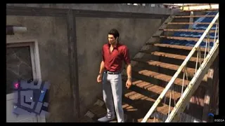 YAKUZA 6 - Kiryu learns how to play soccer