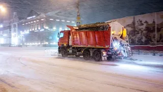 Дорожники Сергиево-Посадского округа противостоят рекордному снегопаду