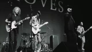 GROVES - Psycho Killer (Talking Heads Cover)