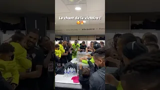 L’ambiance dans le vestiaire Angevin après la victoire 2-0 face à Bordeaux