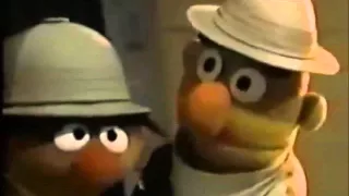 Ernie and Bert in a Pyramid (with Inspector Gadget music!)