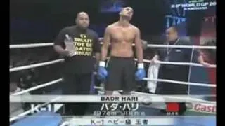 BADR HARI LA LEGENDE CLIP