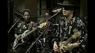 (4K) SRV - Crossfire, Travis Walk, & Sailin' Shoes - Night Music #201, 1989