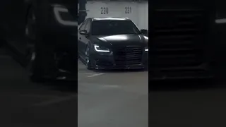Audi S8😎