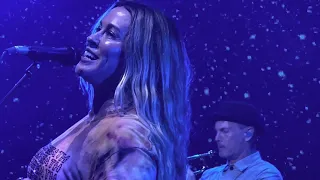 Alanis Morissette - Uninvited (Live in Holmdel, NJ, 7-21-22) (4K HDR, HQ Audio, 1st Row)