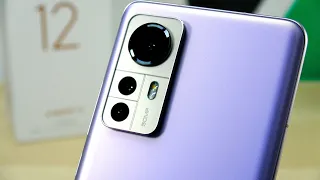 Xiaomi 12 Review în Limba Română (Telefon puternic pentru mâini mici)