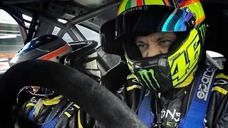 Valentino Rossi Perfect overtake - Monza Rally Show 2014