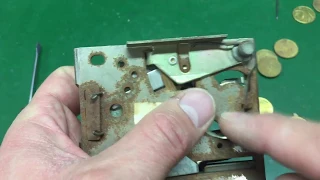 Converting a Quarter coin mech to use .900 Tokens
