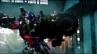 You Say Run goes with Everything - Transformers : Revenge of The Fallen (Optimus vs Decepticons)