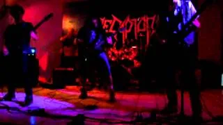 Decaptor-be buried alive(cover de claustrofobia)