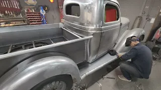 Using 3" exhaust pipe to fabricate running boards on 1935 Plymouth truck