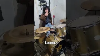 quem fizer o melhor rolo de bateria ganha🥁