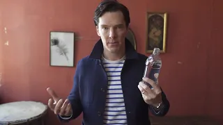 Benedict Cumberbatch Does a Magic Trick | Vanity Fair