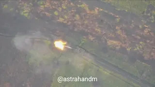 Ланцет поражает украинский Т-64 с двумя танкистами