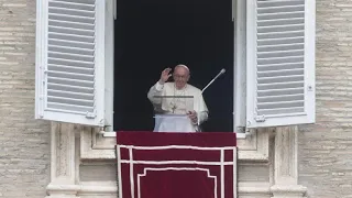 Papa Francesco, "21 nuovi cardinali creati il 27 agosto"