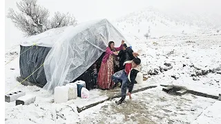 The difficulty of the life of a divorced woman in a tent in the middle of the winter snow dance