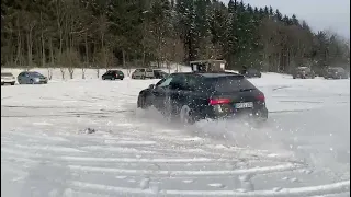 Audi S6 Schnee/ snow drift/ V8 Sound