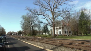 Amtrak regional 65 meets Auto Train 52 Ashland, VA 4 1 17