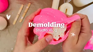 ASMR Candle demolding | candle satisfying sounds (no talking) | Demolding new candles shapes