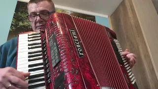 Tkwilight time.. cover accordion