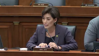 California Rep. Young Kim Asks Fed Chair Powell about Governor Gavin Newsom Lobbying for SVB Bailout
