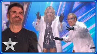 Amanda joins Swedish Scientist on stage for an EXPLOSIVE performance! | Auditions | BGT 2023