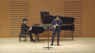 Wooyun Kim plays R.Schumann Fantasiestucke op.73 for Clarinet and Piano