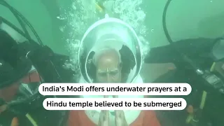 Narendra Modi offers underwater prayers | REUTERS
