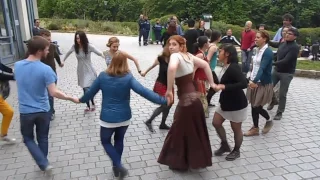 Danse de l'Ours - Bal folk à Belleville - Mai 2017