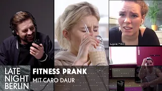 Klaas und Caro Daur pranken Fitness-Fans | Late Night Berlin | ProSieben