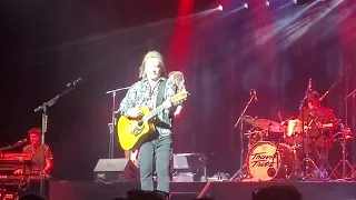 Take It Easy (The Eagles) Travis Tritt Live Cover 8-24-2023