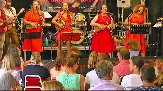 The Red Bandits - Box Ukulele Festival 2018 Live from The Queens Head Box