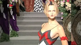 Vintage in Pills CHRISTIAN DIOR Spring 1999 - Fashion Channel