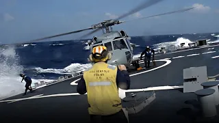 How Helicopters Land on Aircraft Carriers in Dangerous Situations