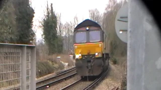 66 847 passes Aylesford level crossing with a 2tone