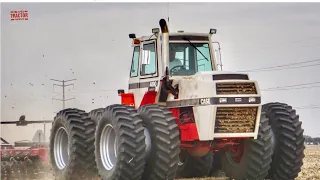 CASE 4890 4wd Tractor Working on Fall Tillage