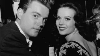 Larry King Live - 2002: Robert Wagner on loving Natalie