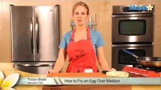 How to Fry an Egg Over Medium